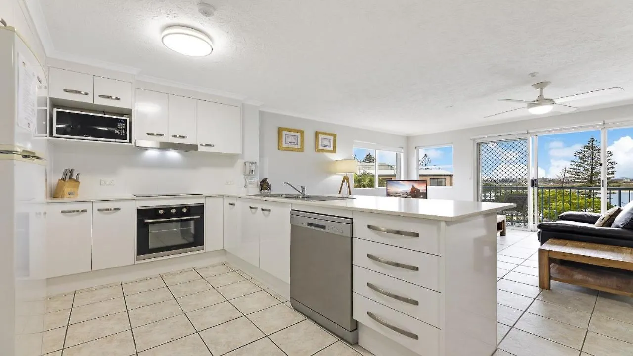 Tranquil Shores Unit 16 Caloundra Qld